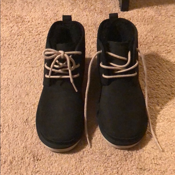 womens uggs size 5